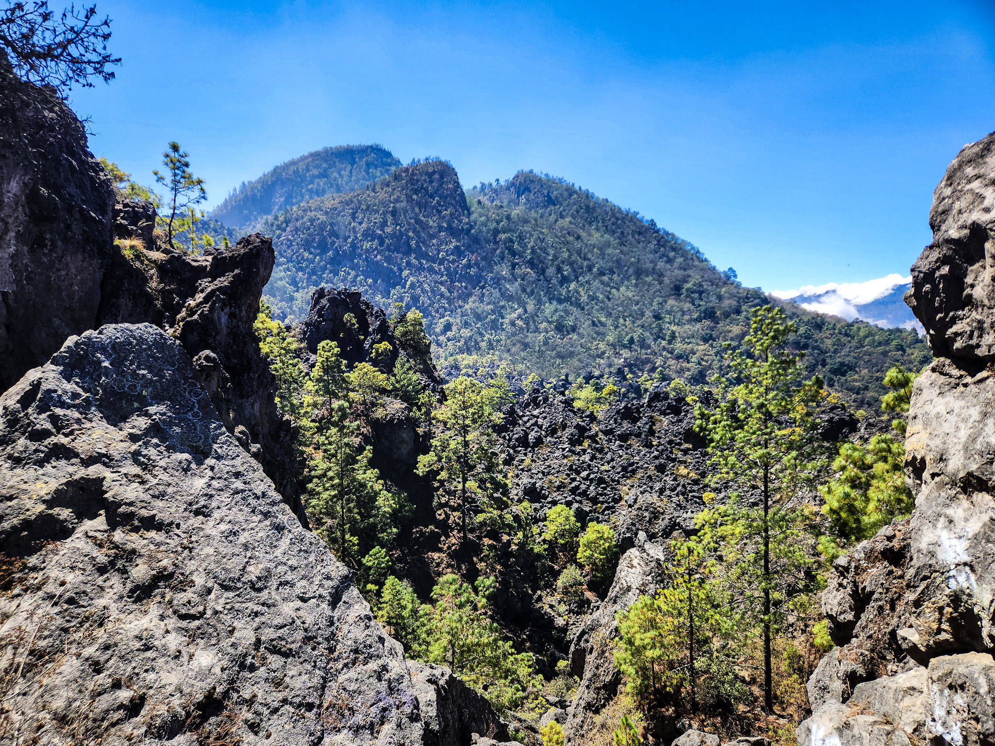 Cerro Quemado seen from the rock formation called La Muela.