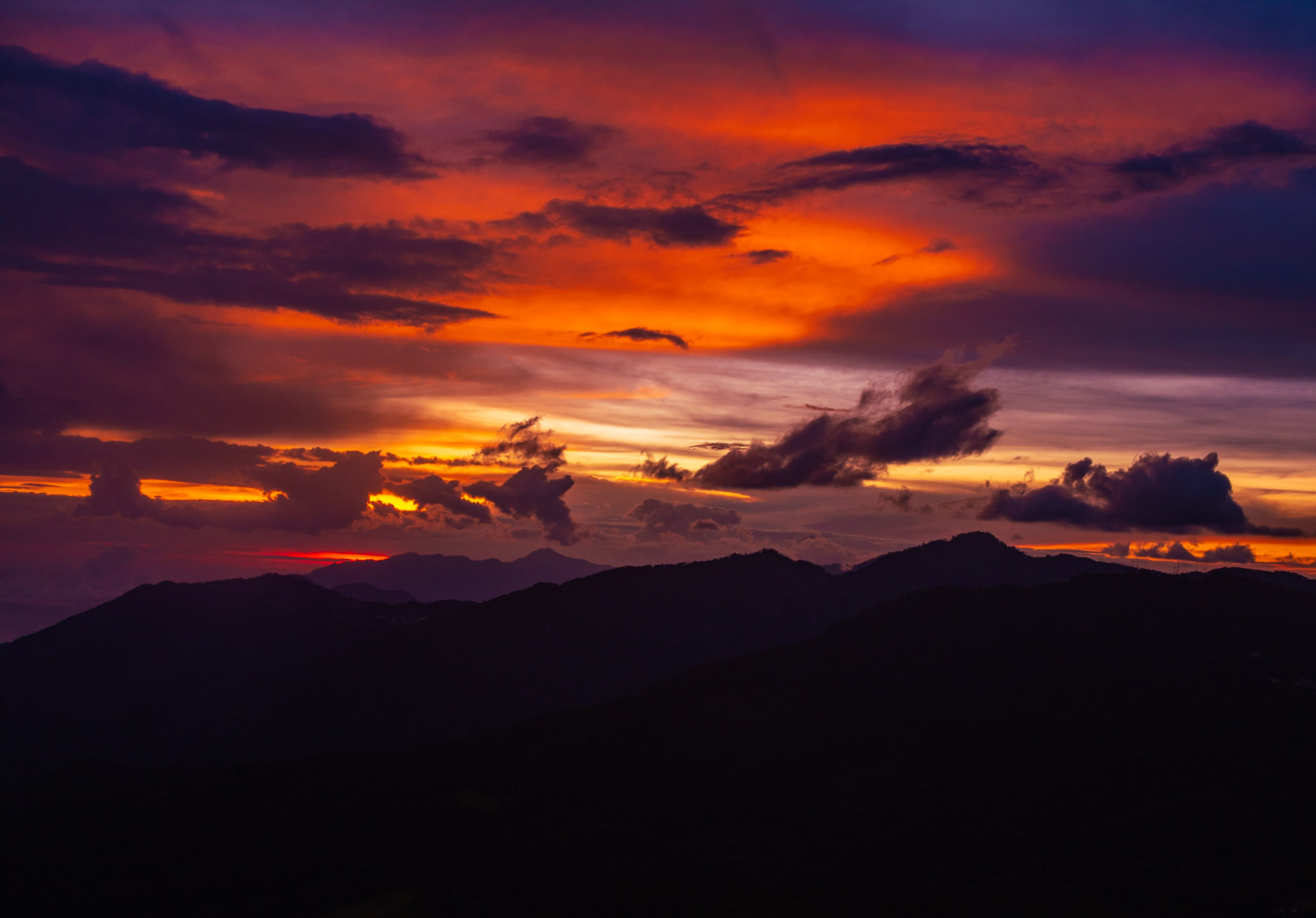 A mind-blowing sunset at El Pikacho.